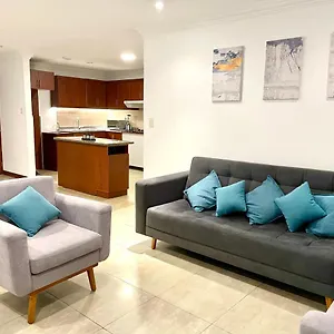 Departamento Moderno En Zona Exclusiva De , Cuenca Ecuador